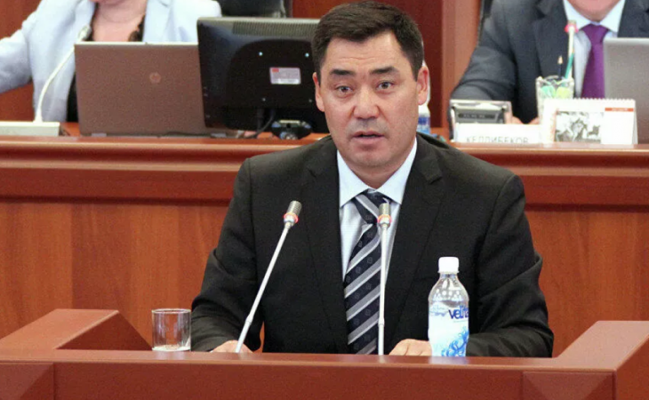 Qırğızıstan Prezidenti deputatları Qazaxıstana hərbçilərin göndərilməsinə mane olmamağa çağırdı