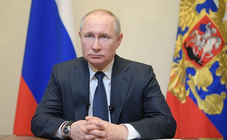 Putin Təhlükəsizlik Şurasının daimi üzvləri ilə iclas keçirib