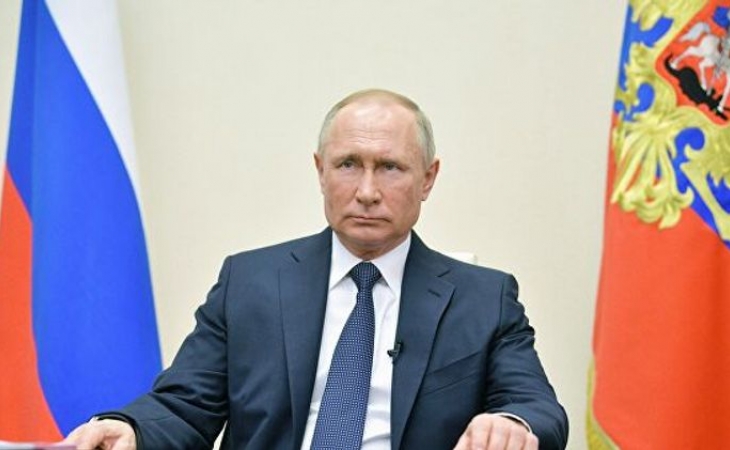 Putin: “ABŞ-ın Suriyaya qarşı sanksiyaları qanunsuzdur”