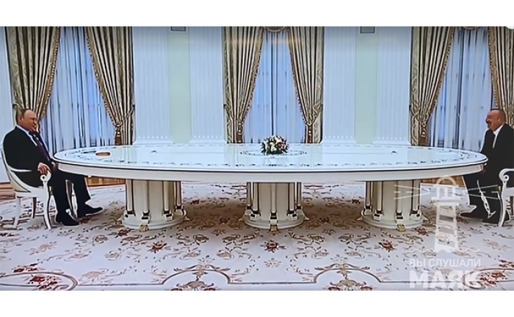 Putin İlham Əliyevlə də uzun masa arxasında GÖRÜŞDÜ - VİDEO