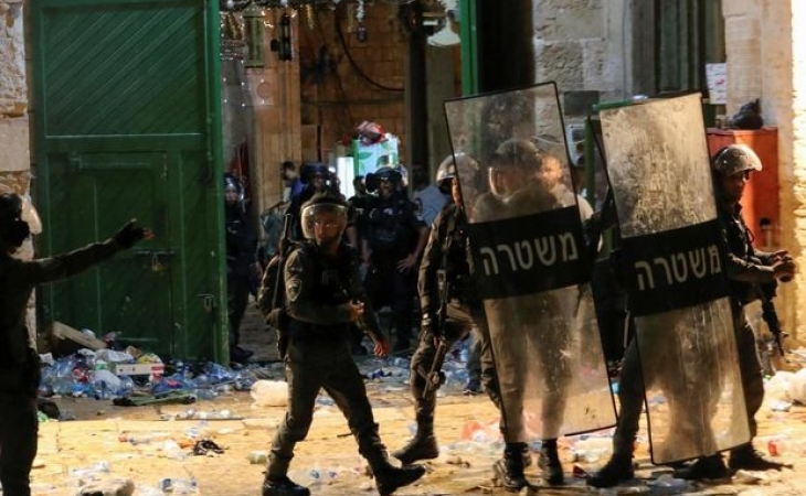 İsraildə terror aktı: Ölən və yaralananlar var - VİDEO