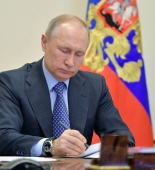 Prezident Vladimir Putin “Rusiya vətəndaşlığı alınması prosedurunun sadələşdirilməsi haqqında” qanunu imzalayıb