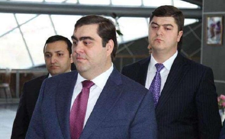 Vasif Talıbovun oğlu atasının istefası zamanı BELƏ AĞLADI - VİDEO