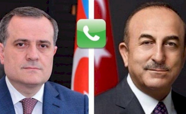 Azərbaycan və Türkiyə xarici işlər nazirləri arasında telefon danışığı olub