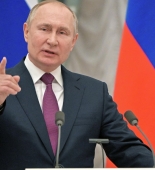 Vladimir Putin Latviya və Estoniyadakı səfirləri geri çağırıb