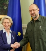 Ukraynanın Baş naziri Avropa Komissiyasının Prezidenti ilə ölkəsinin bərpasını müzakirə edib