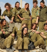 İsraildə hərbi çağırışçıların maaşları artırılacaq və məcburi xidmət müddəti azaldırılacaq
