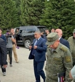Yevlaxa gələn erməni heyətinin başçısı Arayik Arutyunyanın qardaşıdır + FOTO