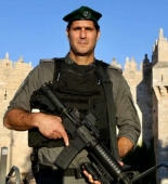 İsrail raket atəşinə tutuldu: general yaralandı