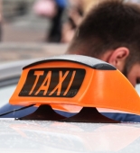 Bakıda DƏHŞƏT: Taksi sürücüsü sərnişini maşında gözlədib İNTİHAR ETDİ