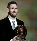Messi 8-ci dəfə "Qızıl top"un sahibi oldu