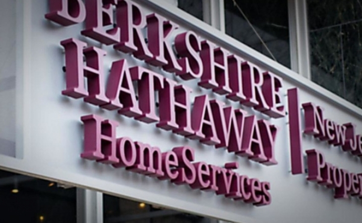 “Berkshire Hathaway” üç ayda 50 milyard dollar zərərə uğrayıb