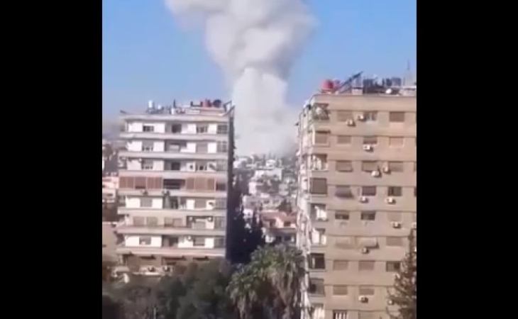 İsrail İran kəşfiyyatçılarının olduğu binanı bombaladı