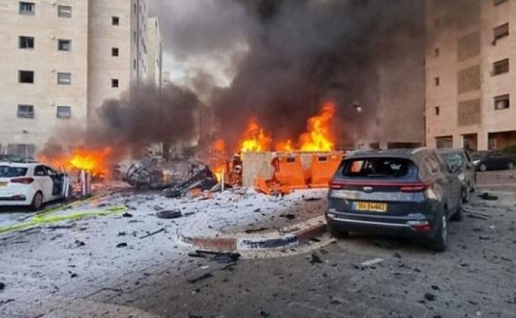 İsraildə bomba yüklü avtomobil partladıldı - Video