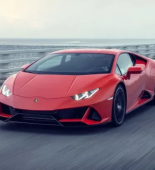 Milyonçunun "Lamborghini"si iki yerə bölündü - VİDEO