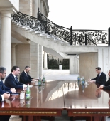 Prezident İlham Əliyev Serbiyanın xarici işlər nazirinin başçılıq etdiyi nümayəndə heyətini qəbul edib
