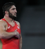 Deputat Hacıyev olimpiya çempionuna 1 MİLYON DOLLAR VERDİ