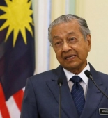 Malayziya: Antisemitizmle tanınan baş nazir istefa verdi