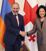 Gürcüstan prezidenti Ermənistanın baş naziri ilə regional məsələləri müzakirə edib
