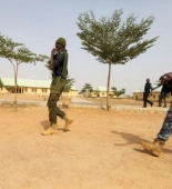 Nigeriyada bazara girən silahlı quldurlar 20 nəfəri qətlə yetirdi