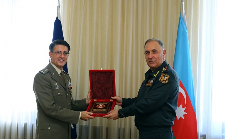 Azərbaycan Ordusunun Baş Qərargah rəisi NATO nümayəndəsi ilə görüşdü