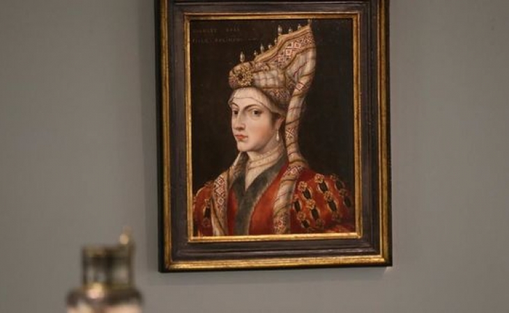 Hürrəm Sultanın 400 illik portreti İngiltərədə satıldı - FOTOLAR