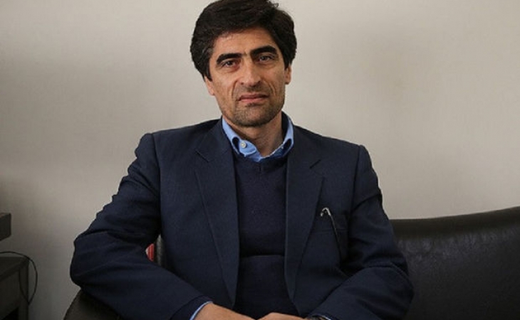 İranlı deputat əhali tərəfindən döyüldü - FOTO